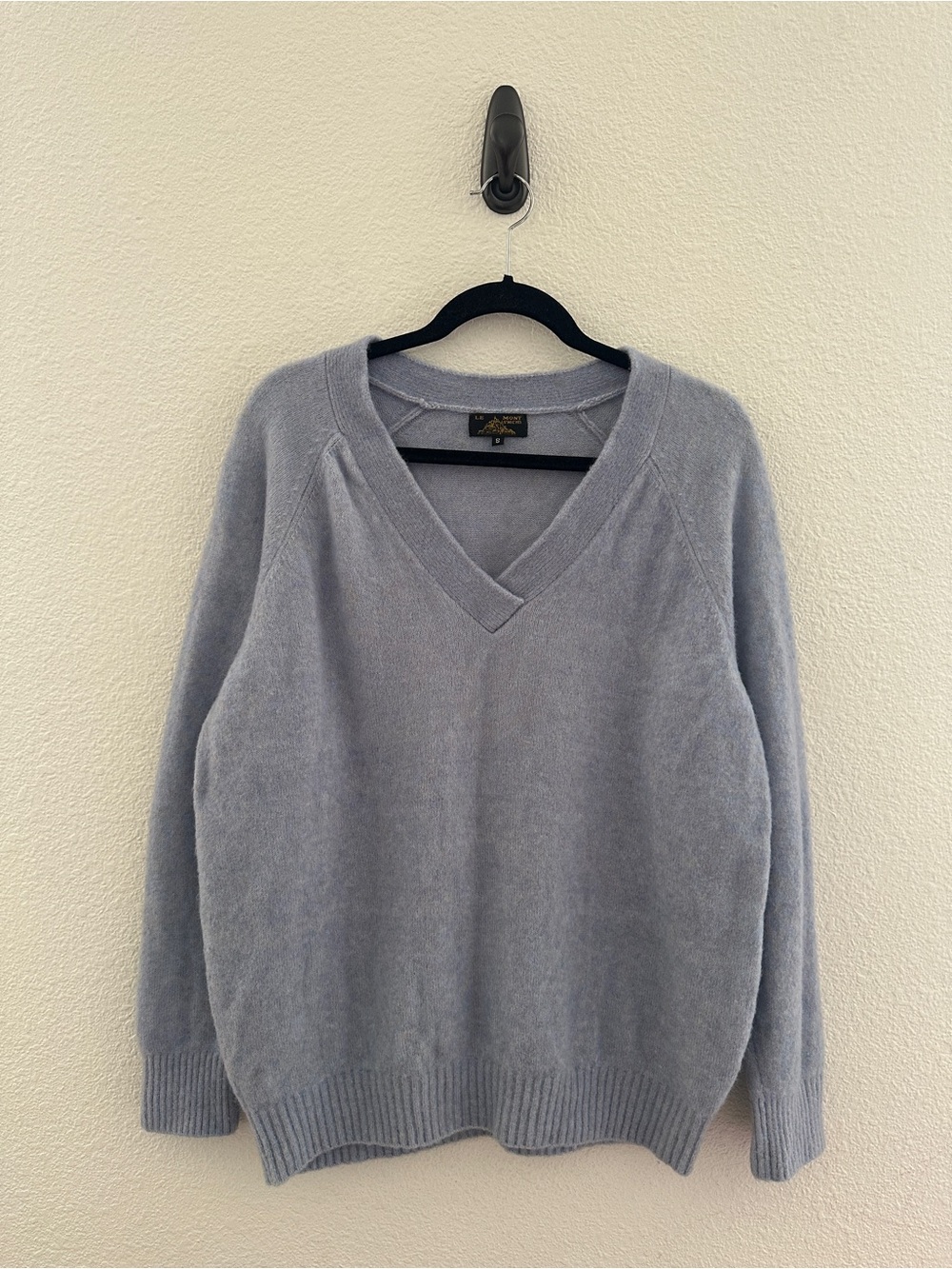 Le Mont St Michel V-Neck Sweater Small Blue Alpaca Wool Quiet Luxury French
